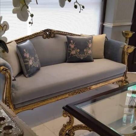 C3EBA3C5-8608-4B00-AF2B-BA2E0BBFD002